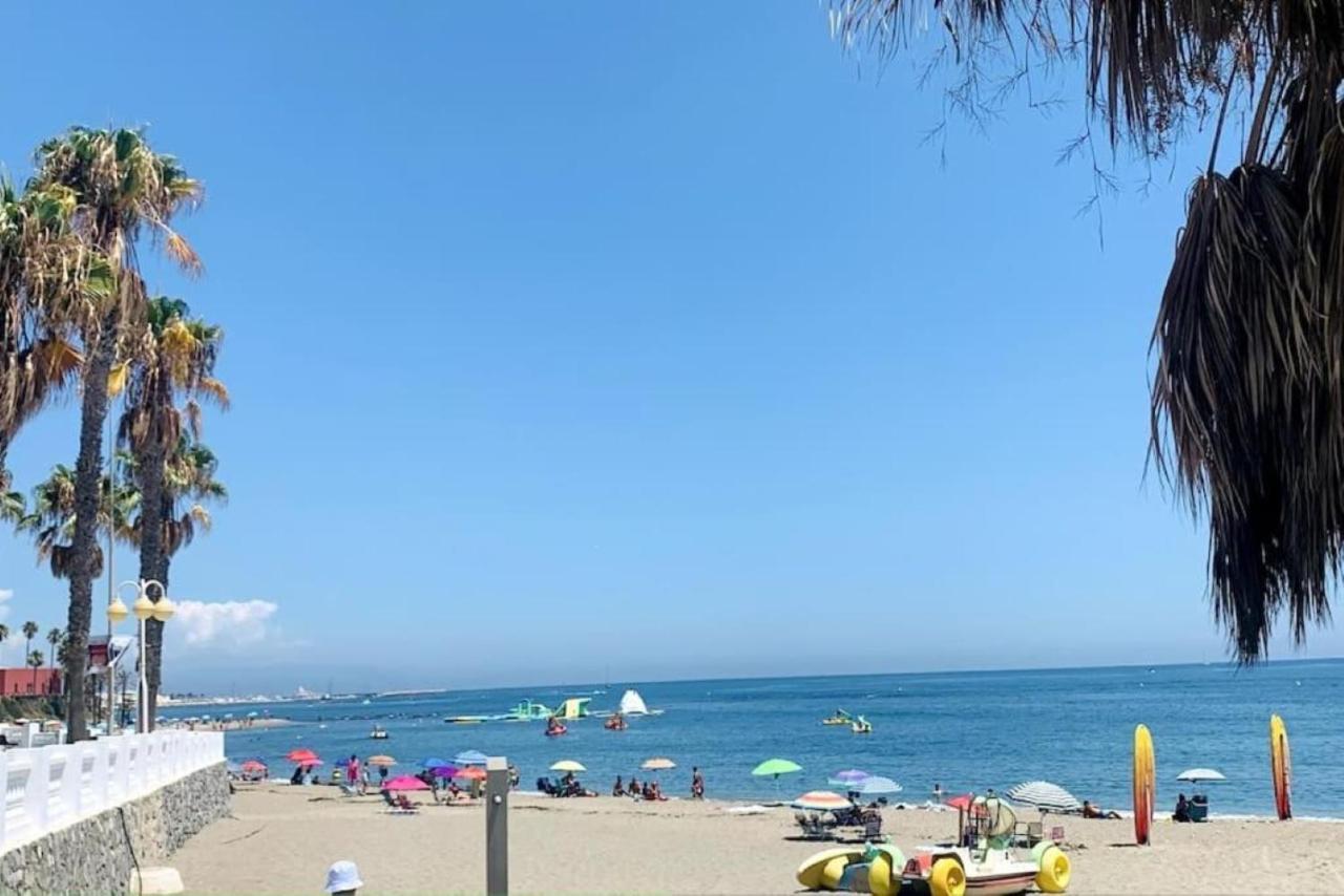 Precioso Estudio Frente Al Mar Con Piscina Benalmadena Exterior photo